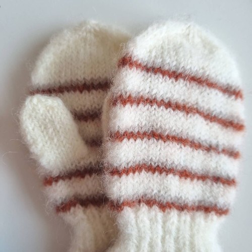 Þæfðir barnavettlingar